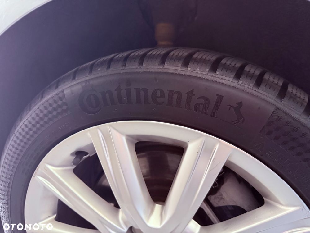 Audi A6 Avant 3.0 TDI quattro S tronic - 23