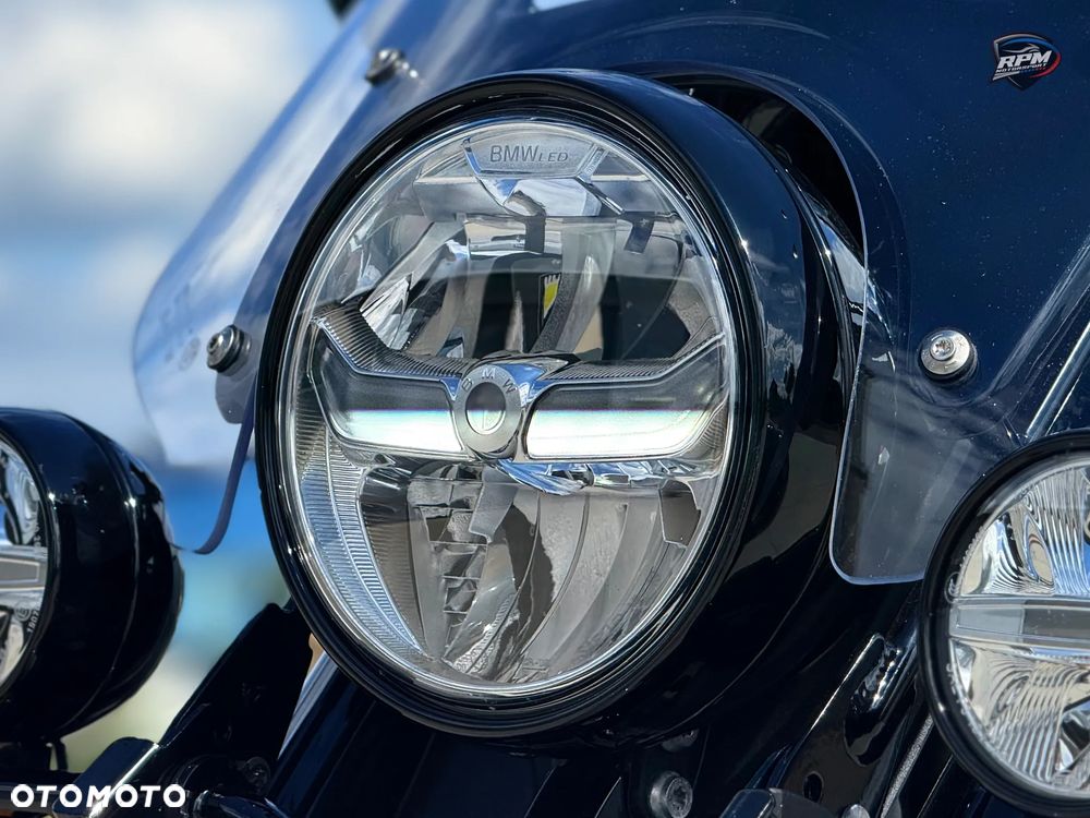BMW R - 18