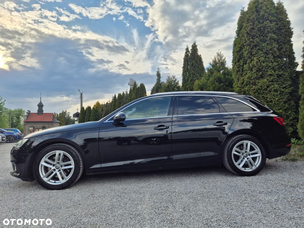 Audi A4 Avant 2.0 TDI ultra S tronic sport - 27