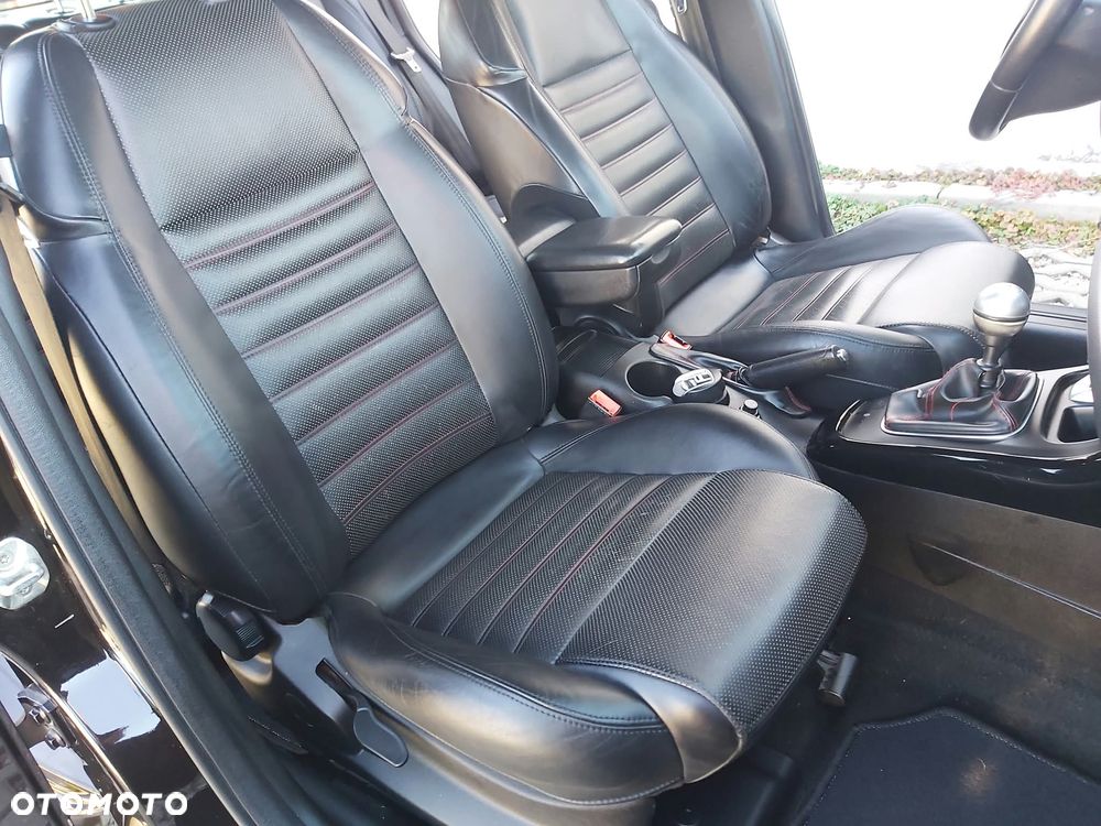 Alfa Romeo Giulietta 2.0 JTDM 16V - 17