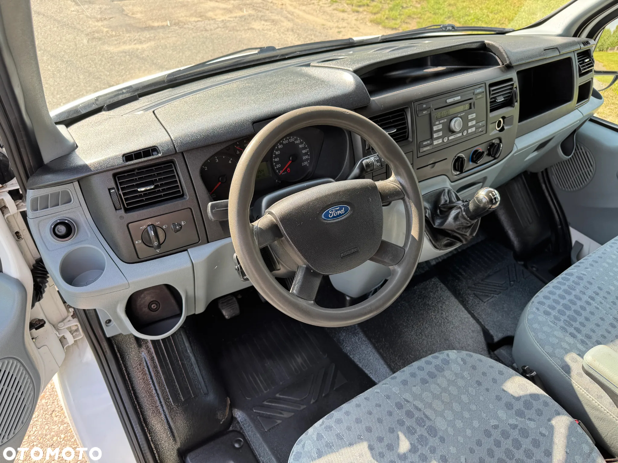 Ford Transit * L3H3 * 2.2 / 110KM * - 29