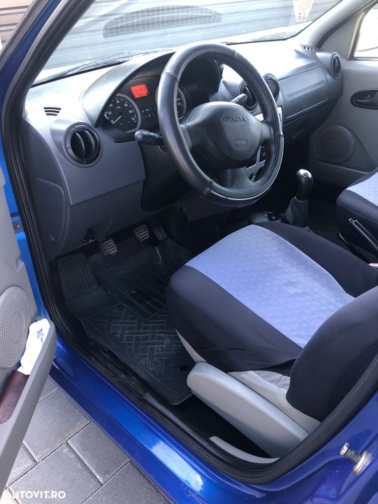 Dacia Logan - 8