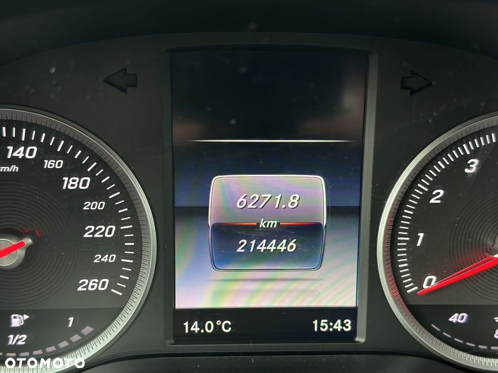 Mercedes-Benz Klasa C 200 Exclusive - 27