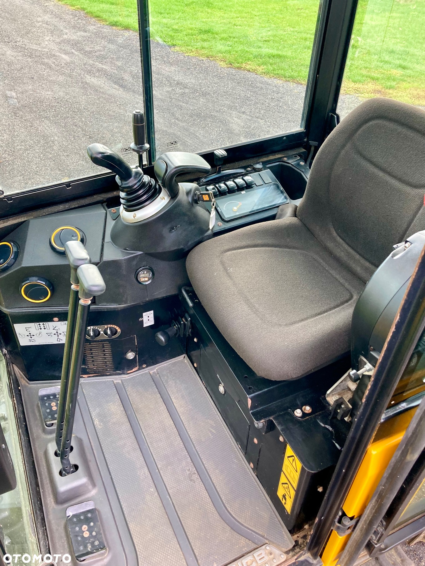 JCB 16 C1 - 6
