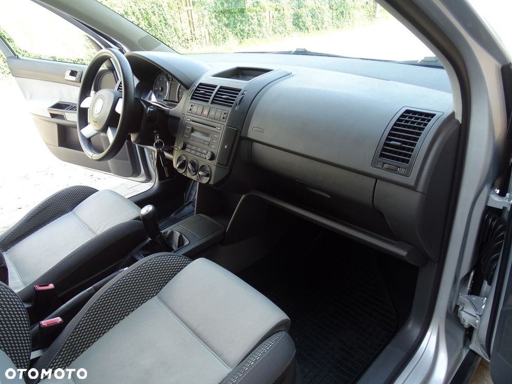 Volkswagen Polo Cross 1.4 16V - 22