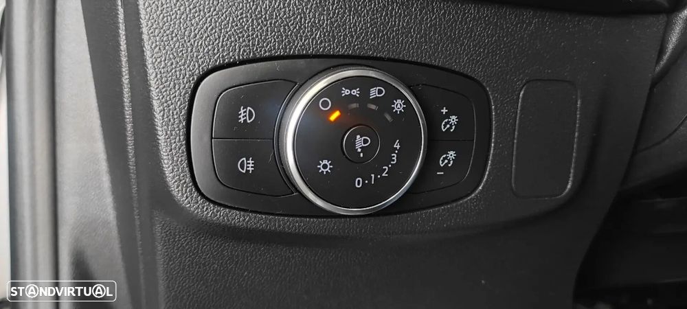 Ford Focus 1.0 EcoBoost MHEV ST-Line - 41