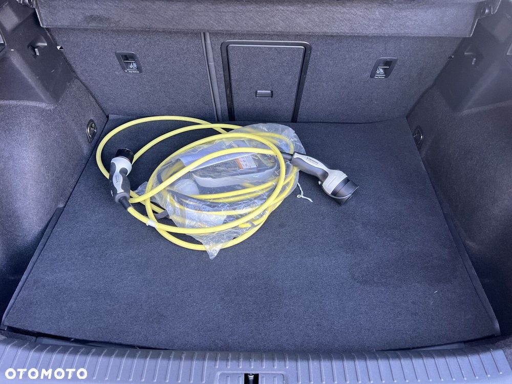 Cupra Formentor 1.4 e-Hybrid VZ DSG - 30