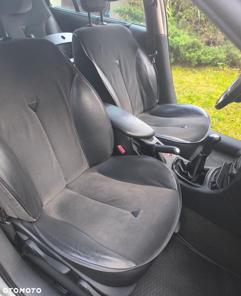 Renault Laguna - 20