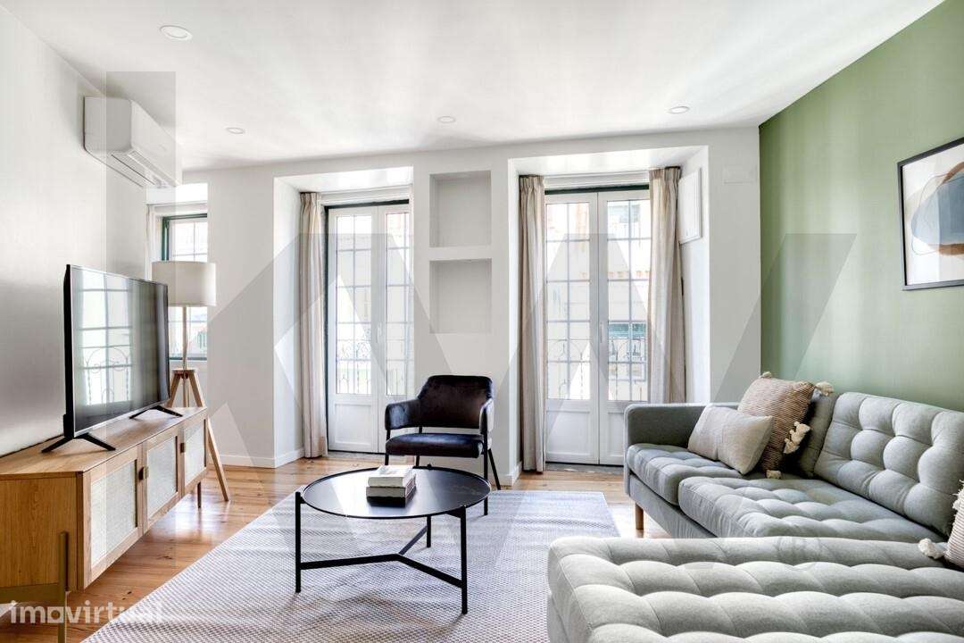 Apartamento T3 renovado, de charme, na Tv. de São Plácido - Grande imagem: 4/33