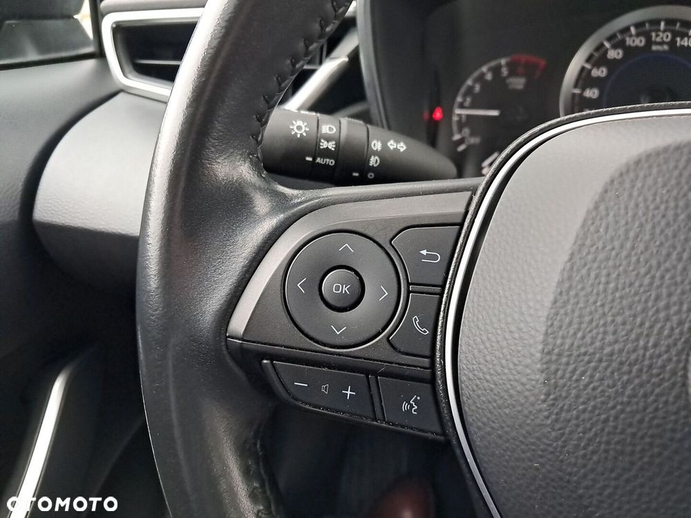 Toyota Corolla 1.8 Hybrid Comfort - 23