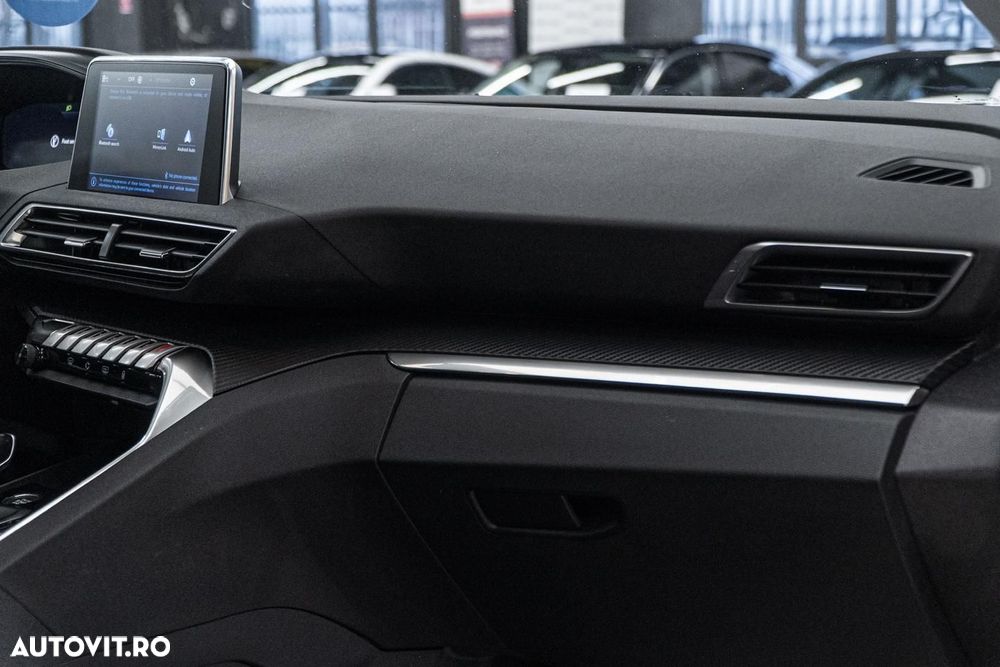 Peugeot 3008 1.2 PureTech 130 EAT8 Allure Pack - 30