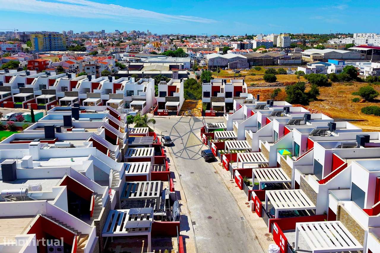 Terreno para construção de moradia perto de todas as proximidades em P - Grande imagem: 2/15