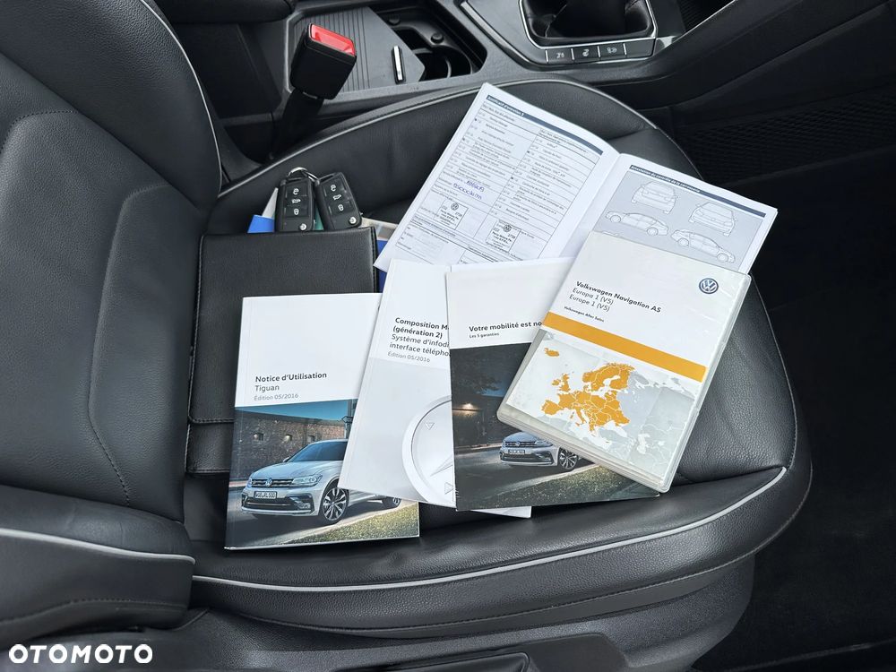 Volkswagen Tiguan - 32
