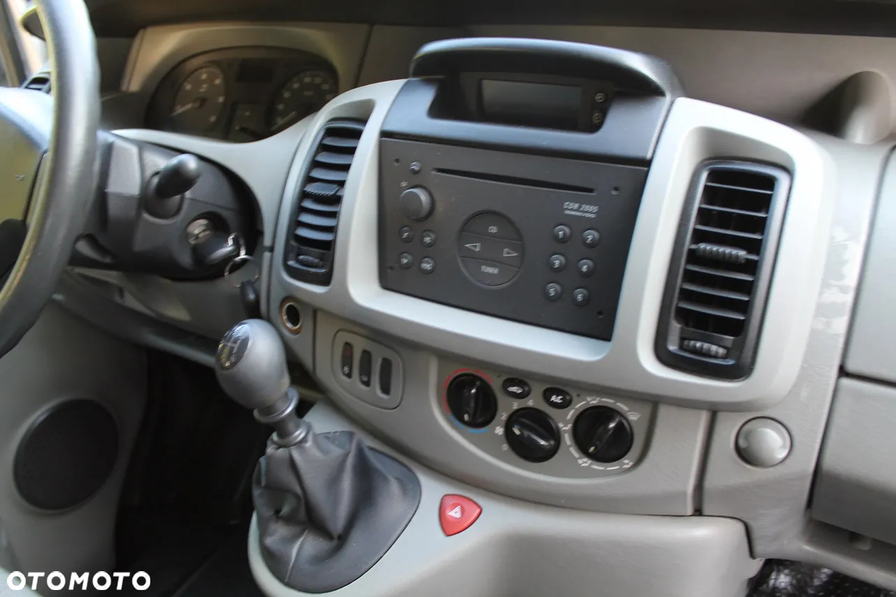Opel Vivaro - 20