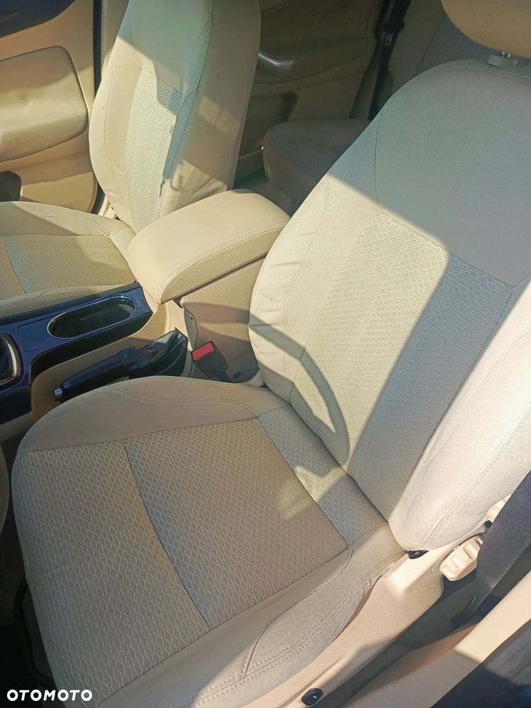 Ford Mondeo 1.8 TDCi Ghia - 19