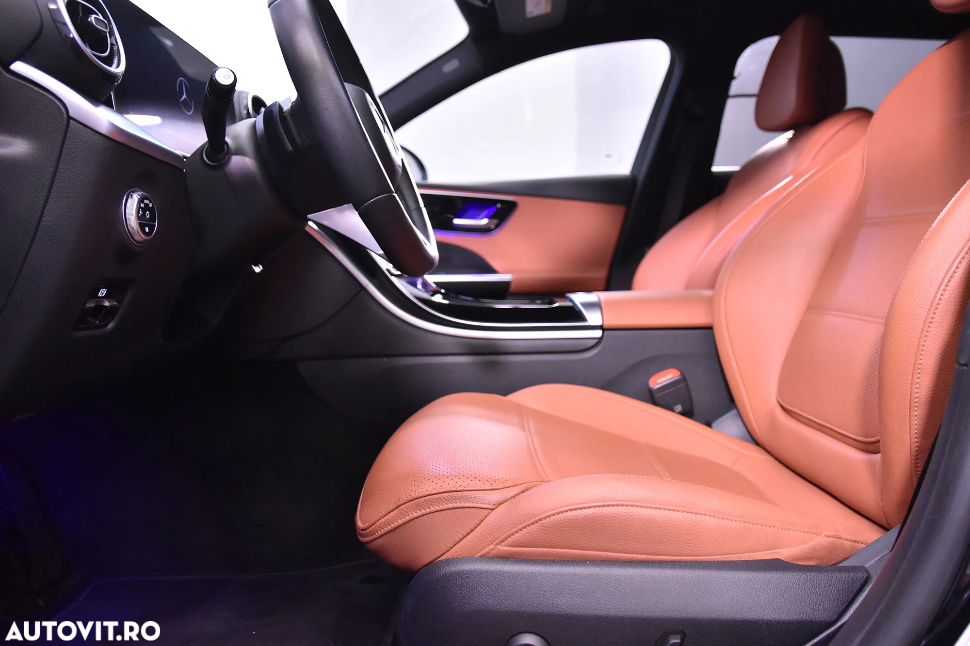 Mercedes-Benz C 220 d 4Matic T 9G-TRONIC - 23