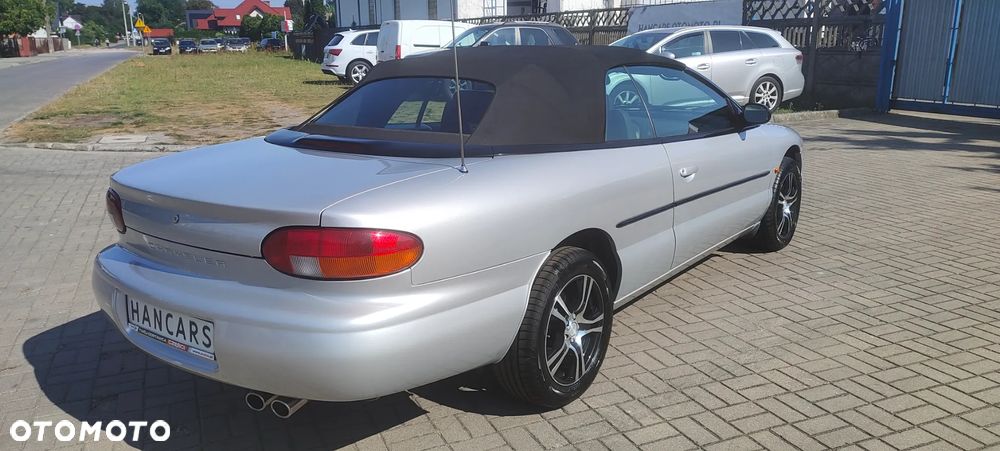 Chrysler Stratus LX 2.5 - 4