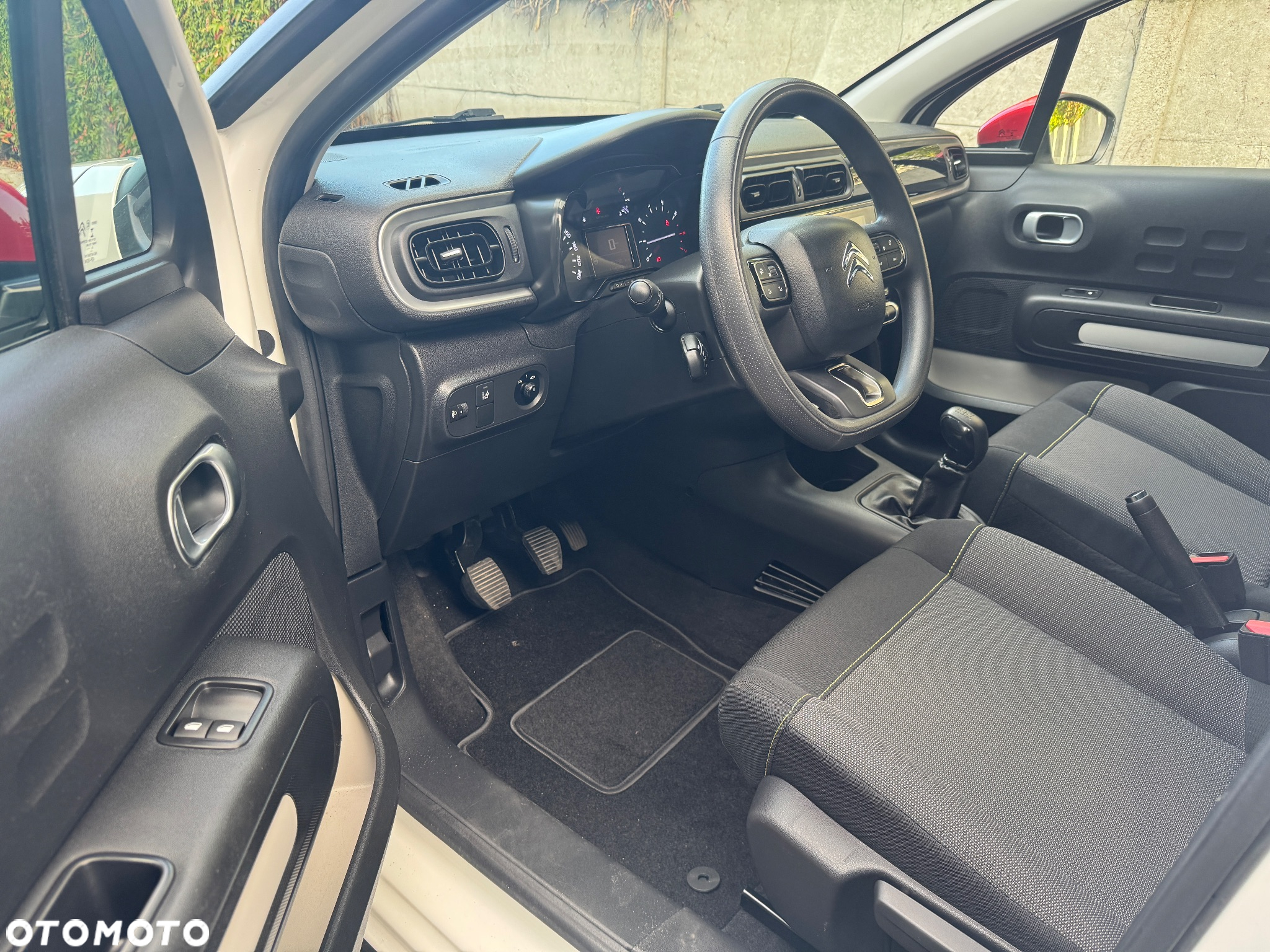 Citroën C3 1.6 BlueHDi Shine S&S - 10