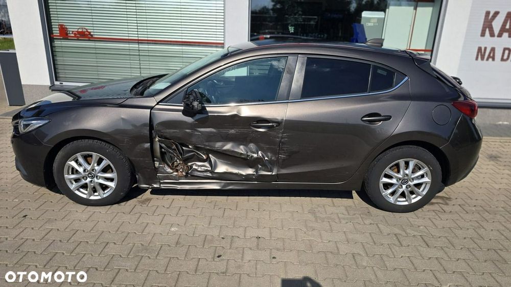 Mazda 3 - 4