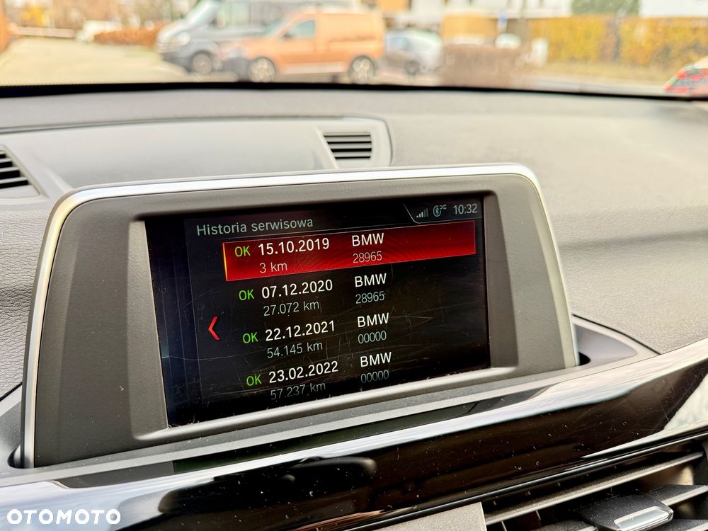 BMW X1 sDrive18i - 13