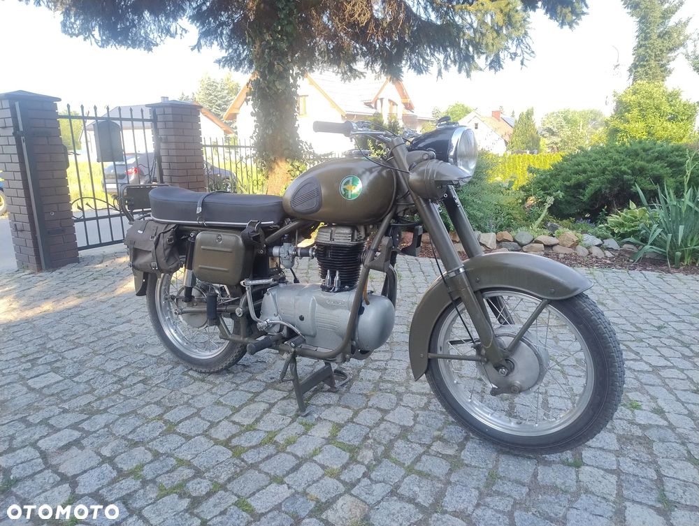 BMW R - 2
