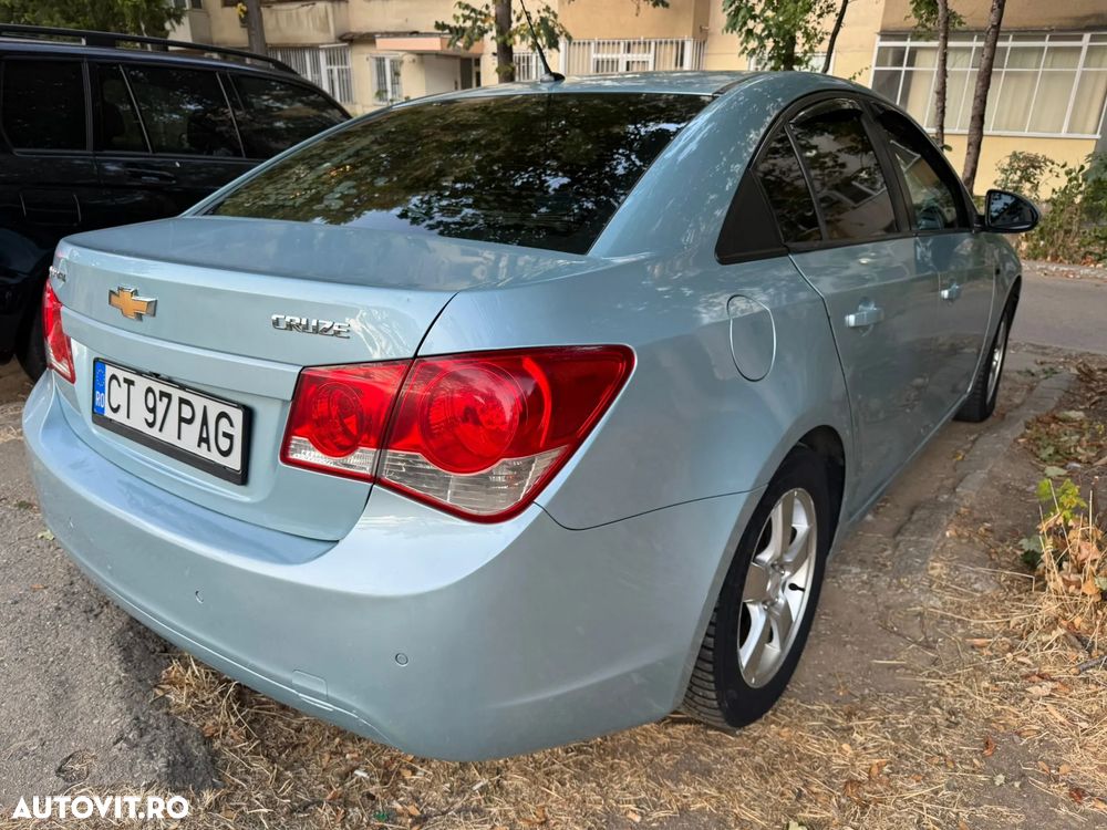 Chevrolet Cruze 1.6 DOHC LT+ Body Kit - 4