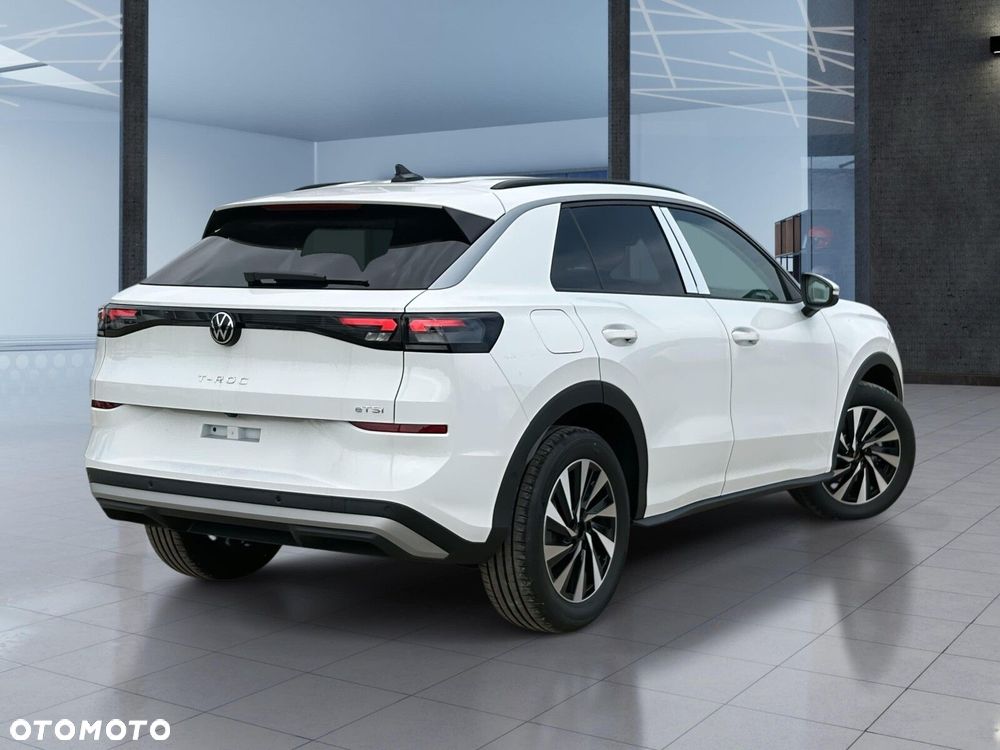 Volkswagen T-Roc 1.5 eTSI Life DSG - 10