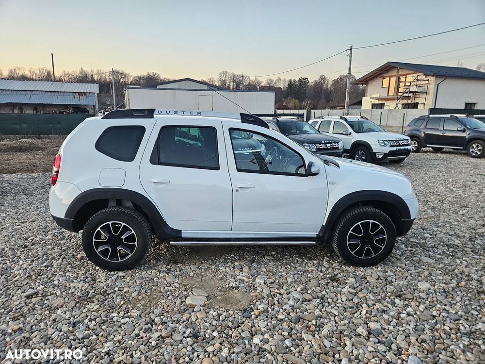 Dacia Duster 1.5 dCi 4x2 Prestige - 3