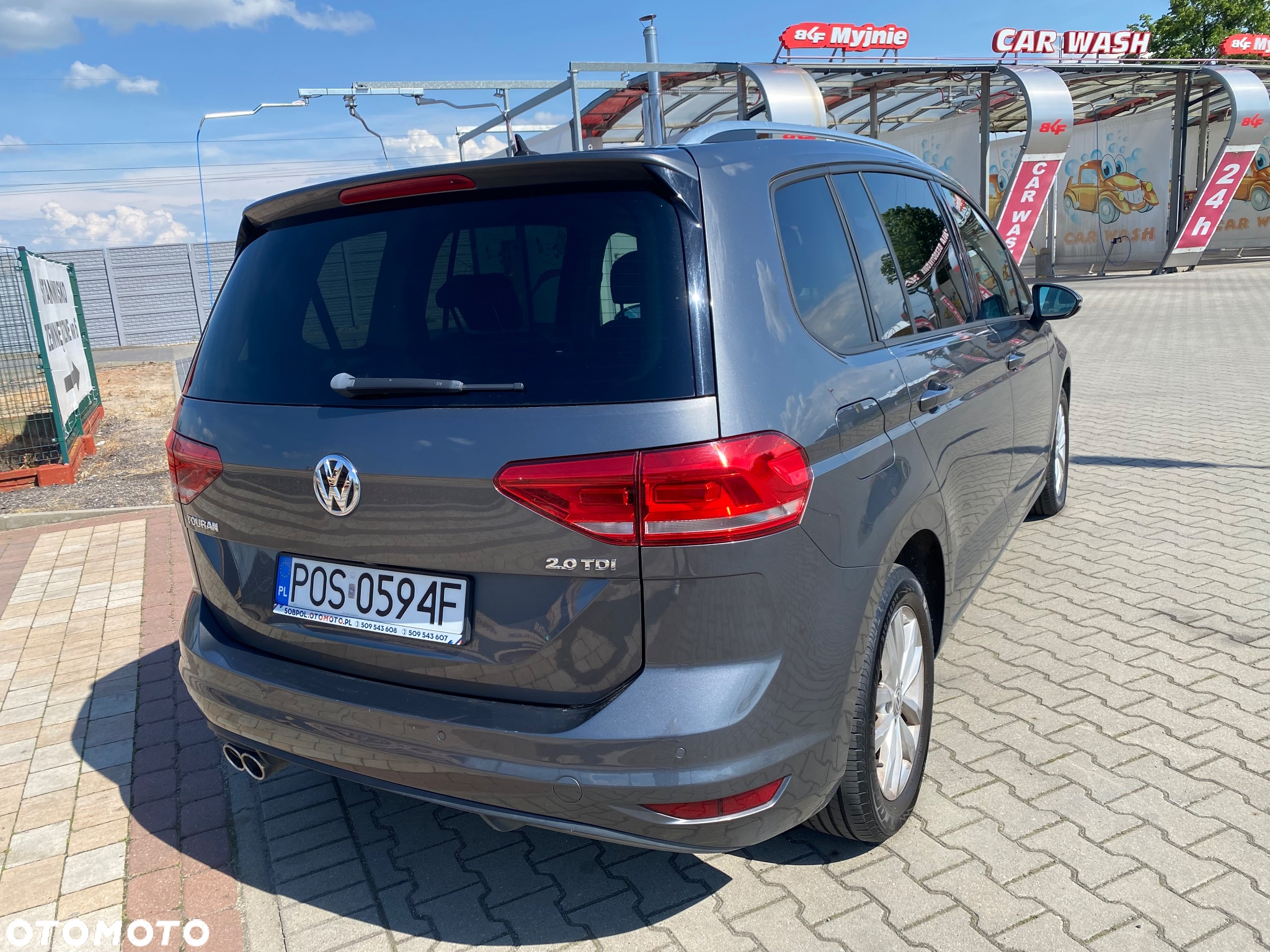 Volkswagen Touran 2.0 TDI BMT Highline DSG - 4