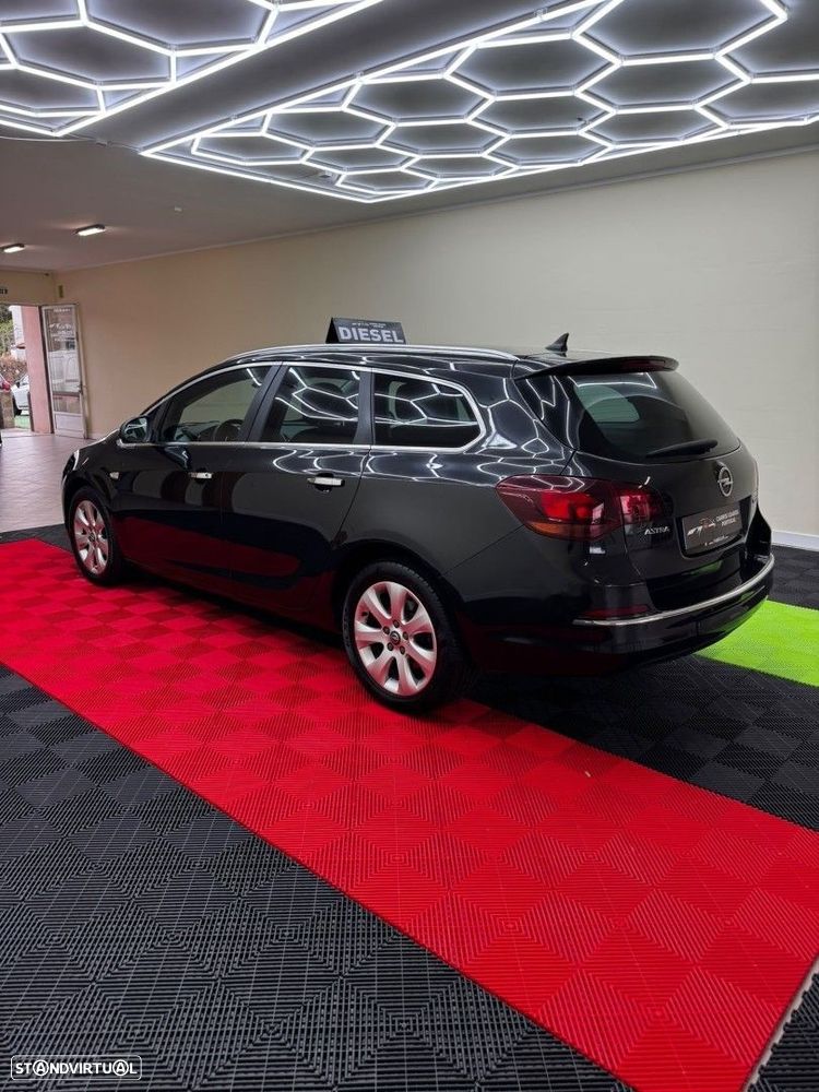 Opel Astra Sports Tourer 1.7 CDTI DPF ecoFLEX S&S Design Edition - 11