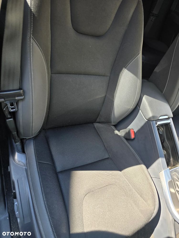 Volvo XC 60 T5 Geartronic Momentum - 11