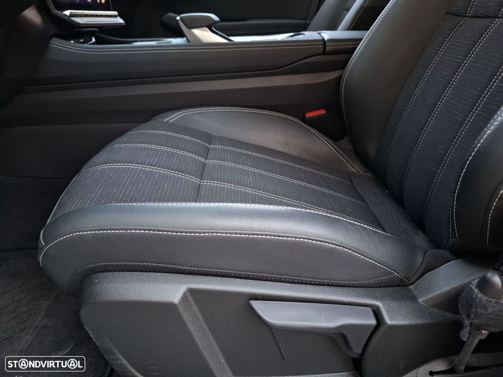 Renault Austral 1.2 E-Tech Techno — fotografia 15