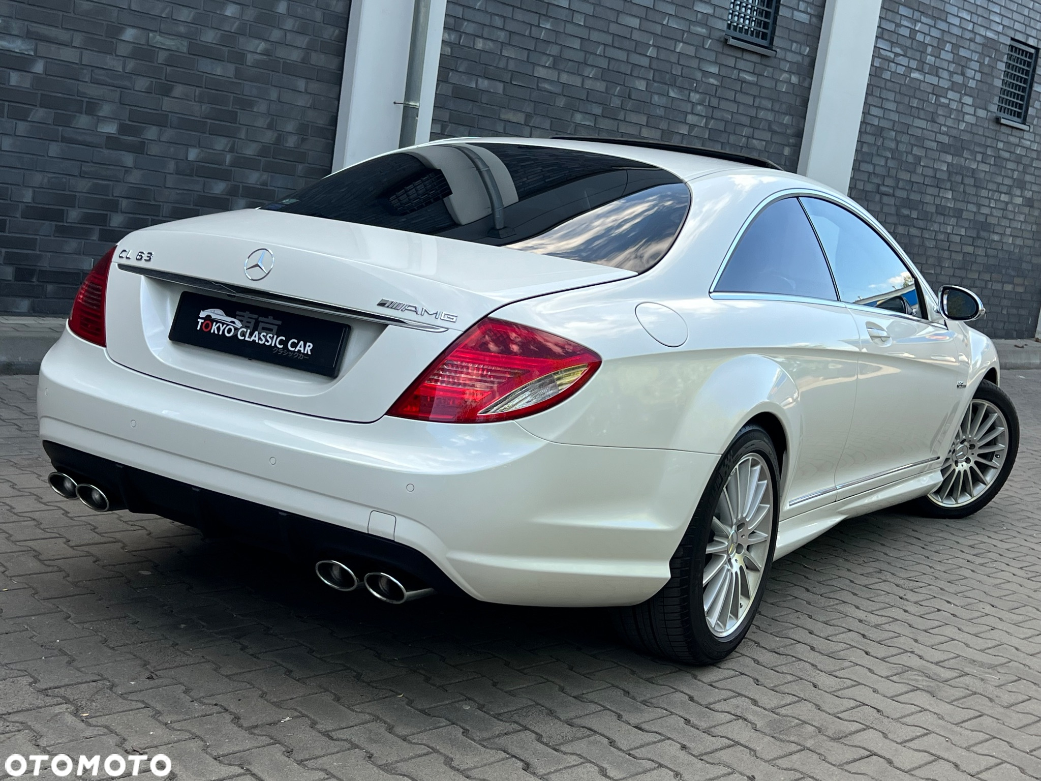 Mercedes-Benz CL 63 AMG - 7