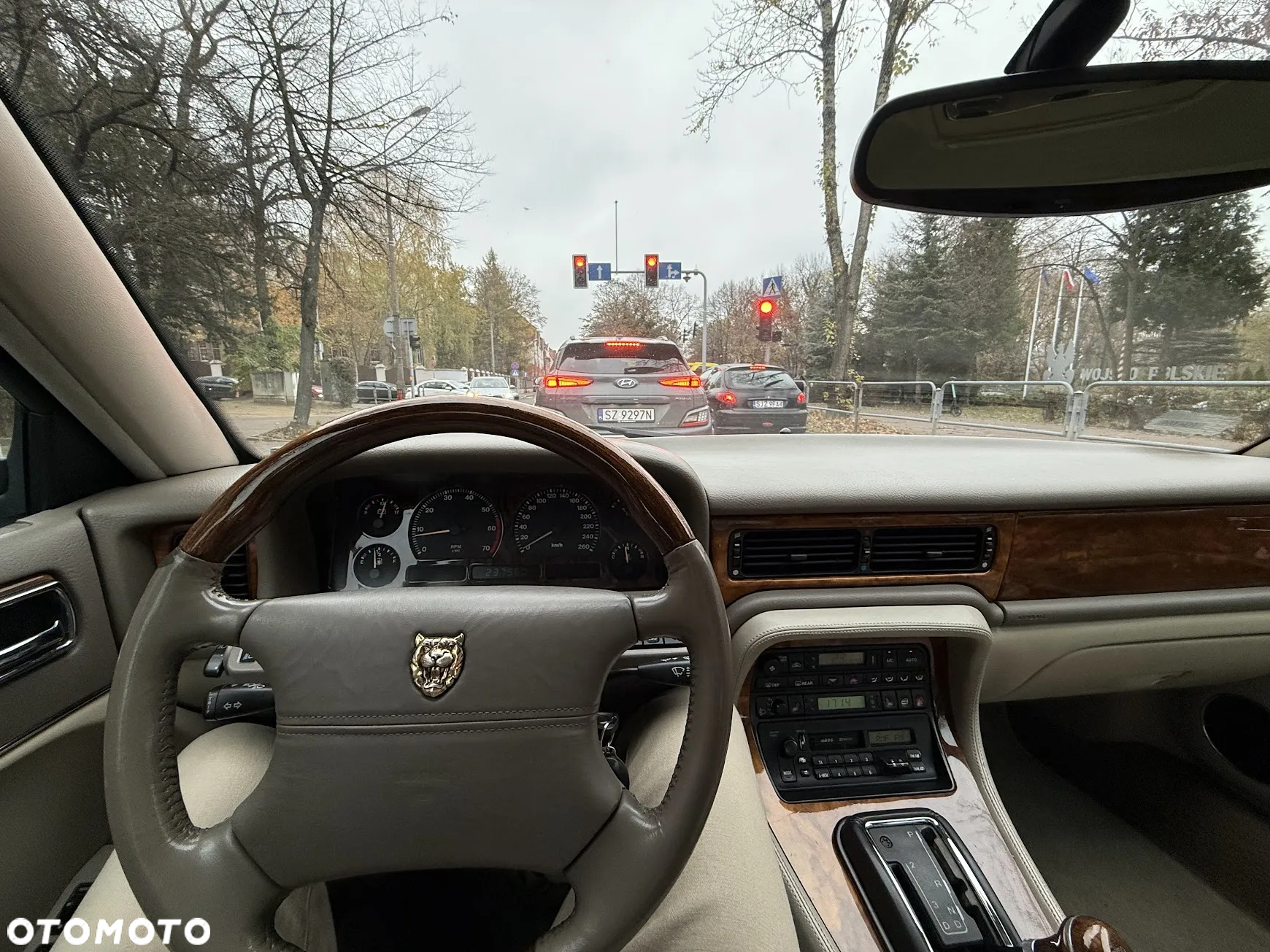 Jaguar XJ - 6