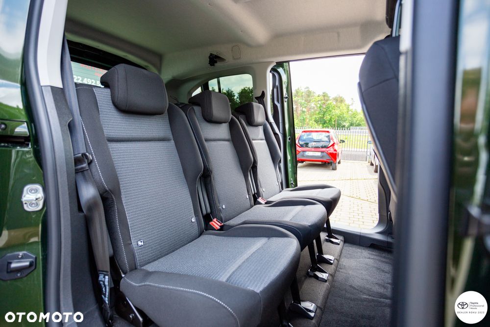 Toyota Proace City Verso 1.5 D-4D Family - 24