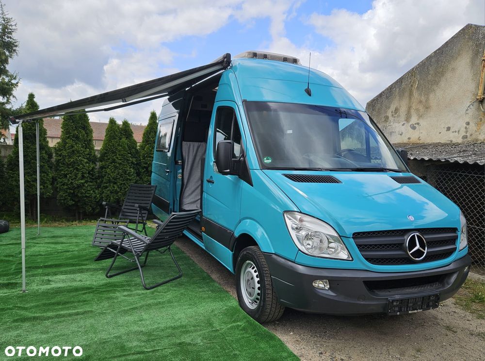 Mercedes-Benz Sprinter Camper - 3