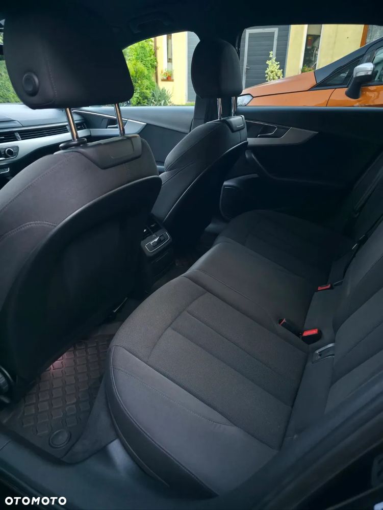Audi A4 Avant 2.0 TDI S tronic - 7