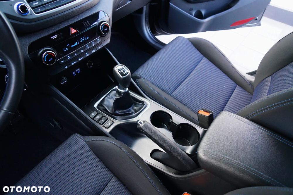 Hyundai Tucson 1.6 GDi 2WD Trend - 32