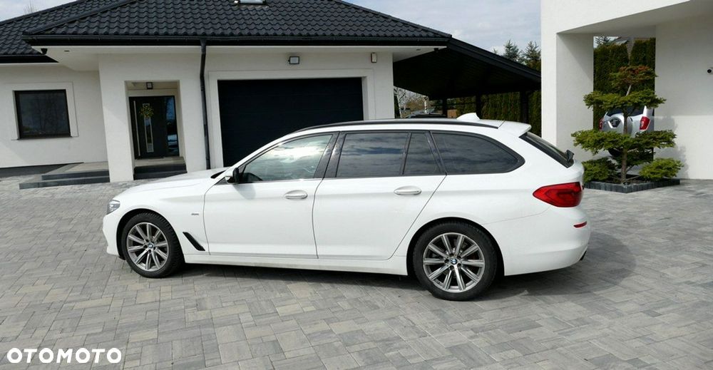 BMW Seria 5 520d Sport Line sport - 9