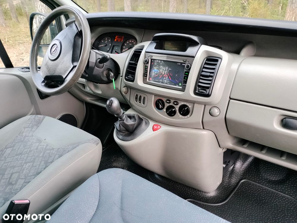 Opel vivaro - 20