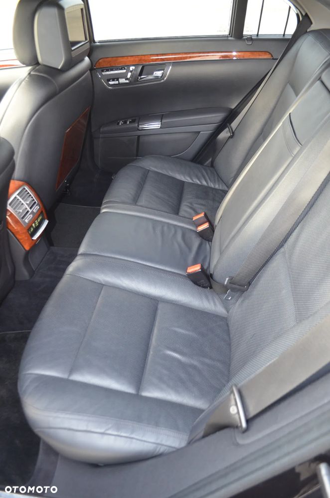 Mercedes-Benz Klasa S 350 CDI 4Matic DPF 7G-TRONIC BlueEFFICIENCY - 18