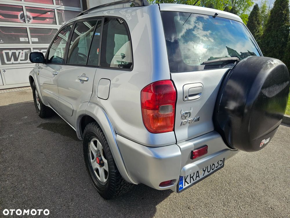 Toyota RAV4 D-4D 4x4 Sol - 12