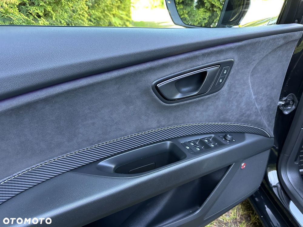 Seat Leon Sportstourer 2.0 TSI 4Drive OPF DSG Cupra - 26