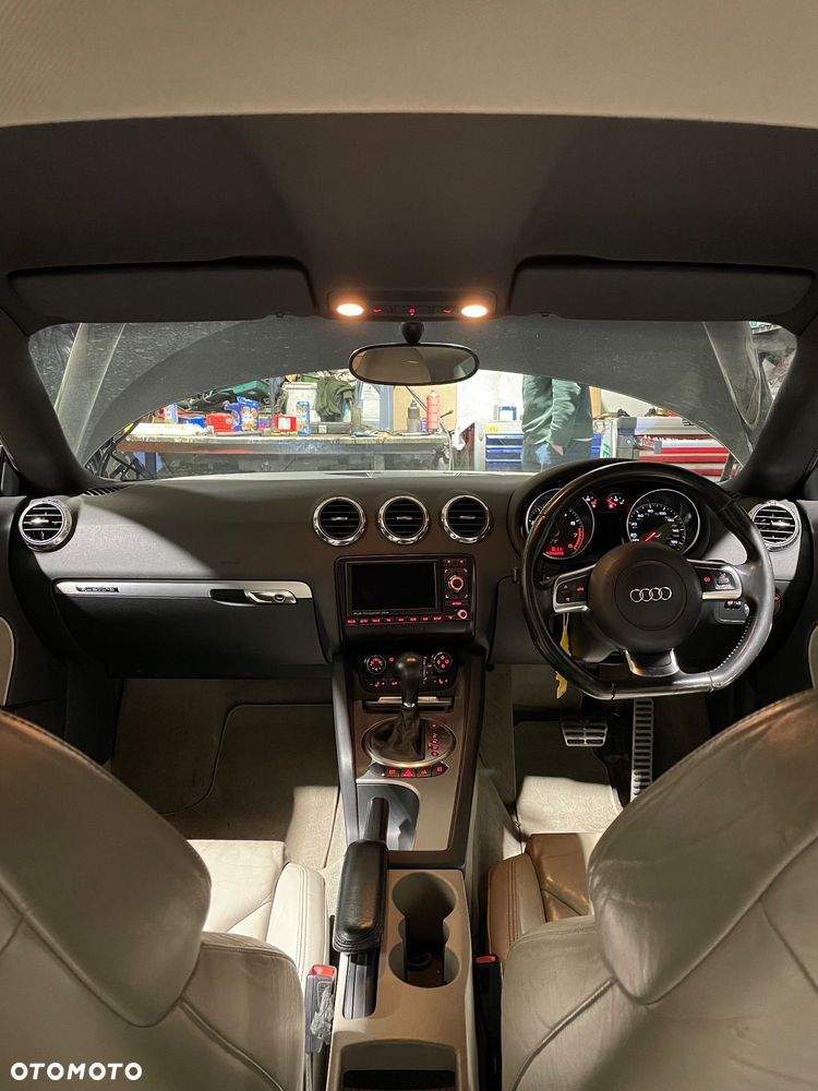 Audi TT Coupé 3.2 FSI Quattro S tronic - 7