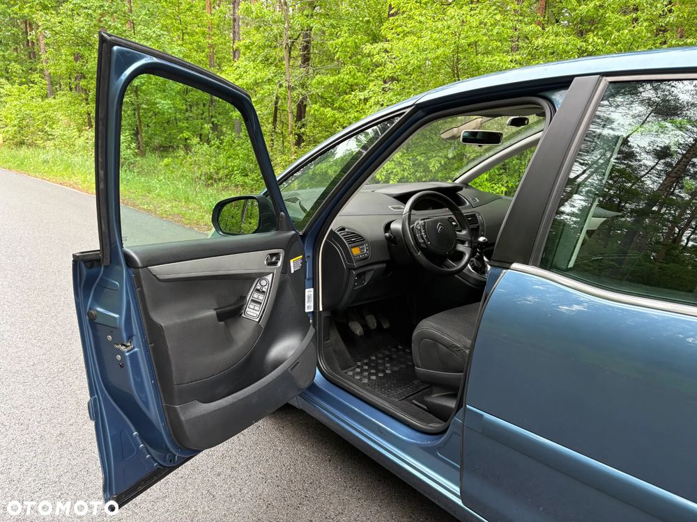 Citroën C4 Picasso - 12