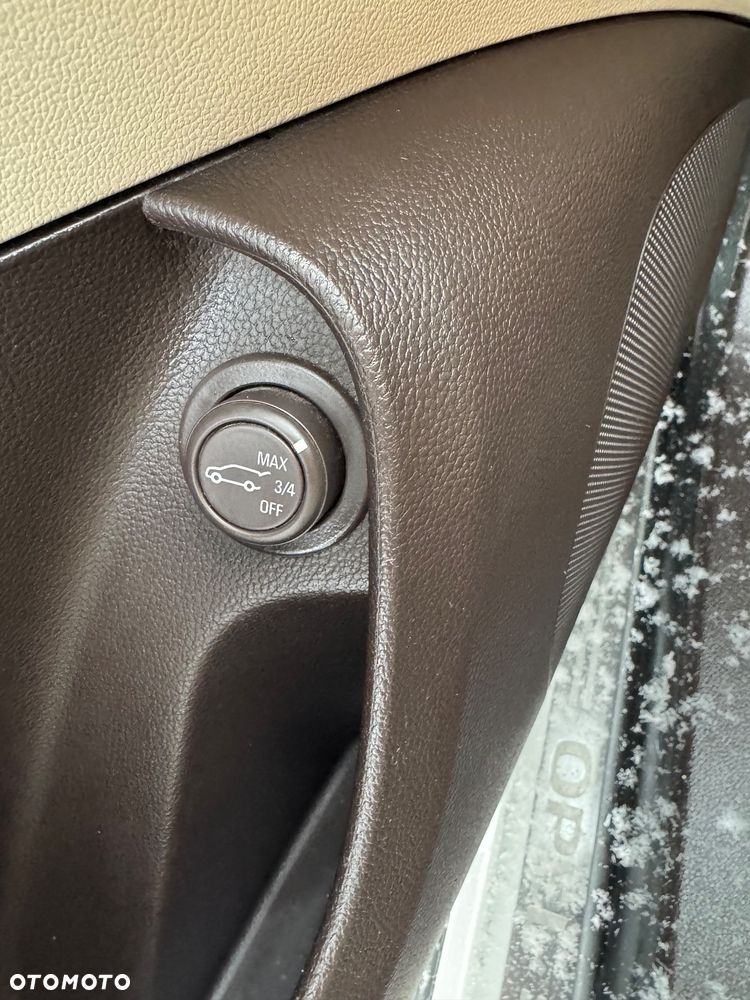 Opel Insignia 2.0 CDTI Automatik Sport - 20