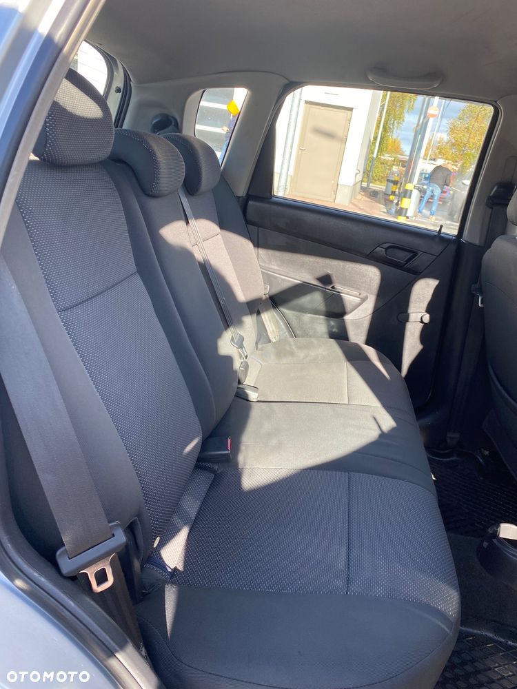 Chevrolet Aveo 1.2 16V Base (swo) - 11