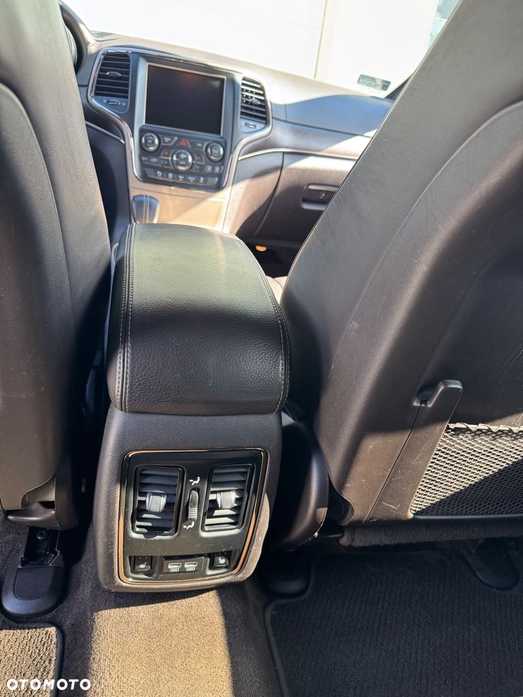 Jeep Grand Cherokee 3.0 CRD Overland Summit EU6 - 12