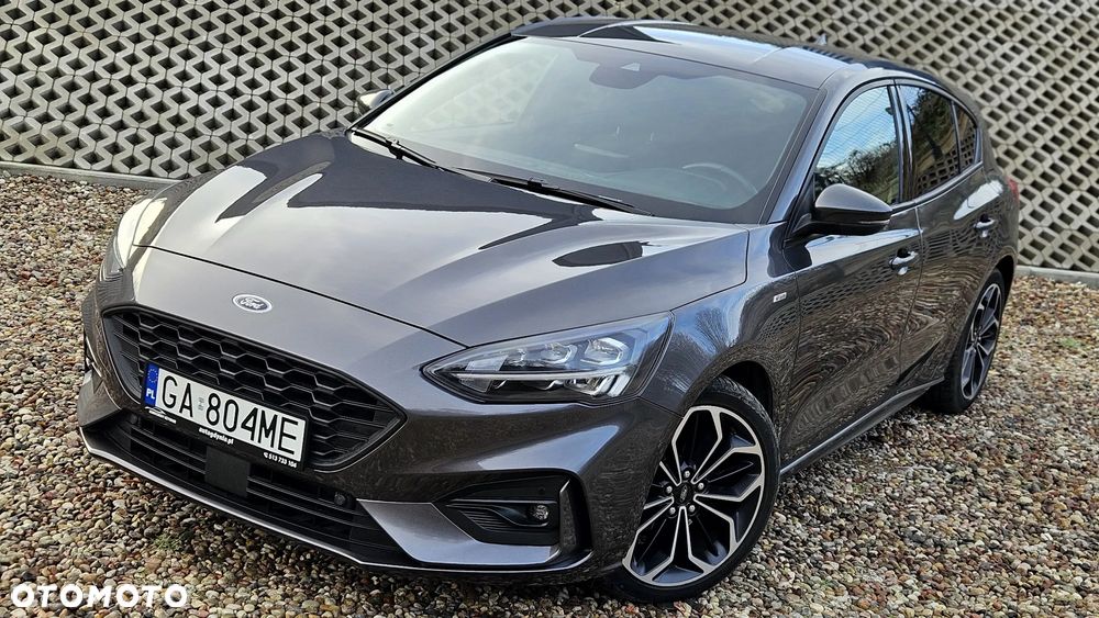 Ford Focus 1.5 EcoBoost ST-Line - 1
