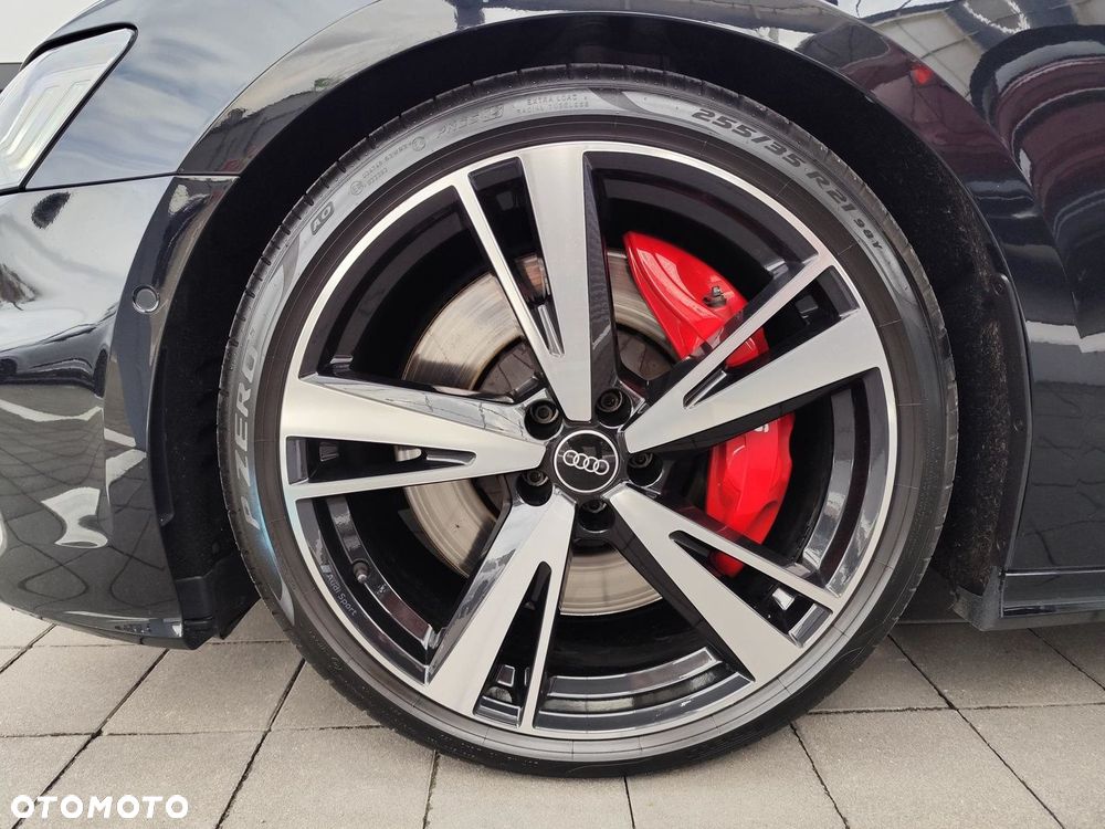 Audi S6 Avant - 28